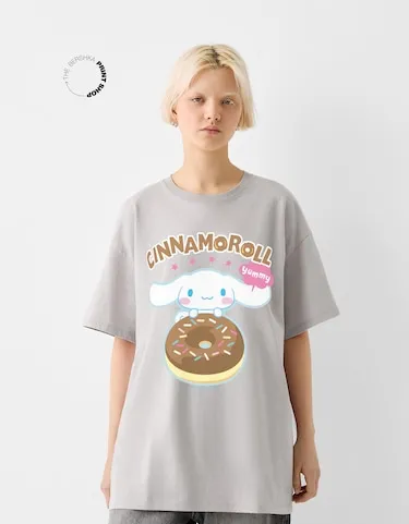 CINNAMOROLL PRINT SHORT SLEEVE OVERSIZE T-SHIRT