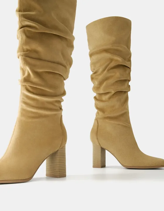 Block-heel slouchy boots