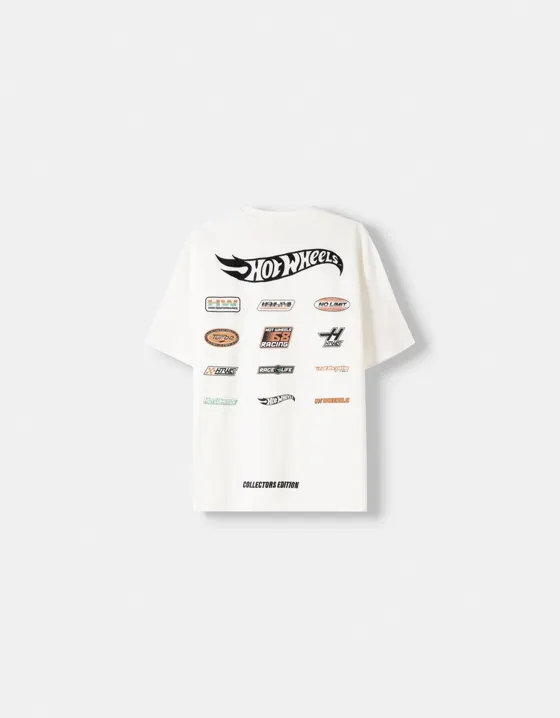 Футболка BERSHKA x HOT WHEELS с принтом